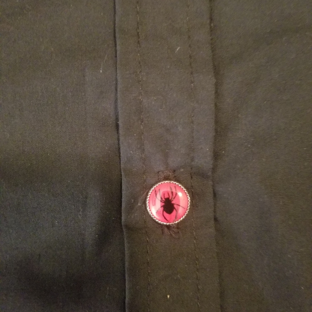 Spiderweb button up shirt - Picture 3 of 7